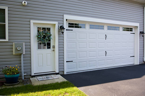 24/7 Emergency Garage Door Panel Replacement experts in Butler, PA